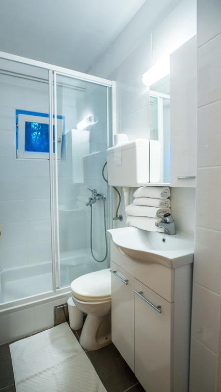 Lucija Apartment Kampor ภายนอก รูปภาพ