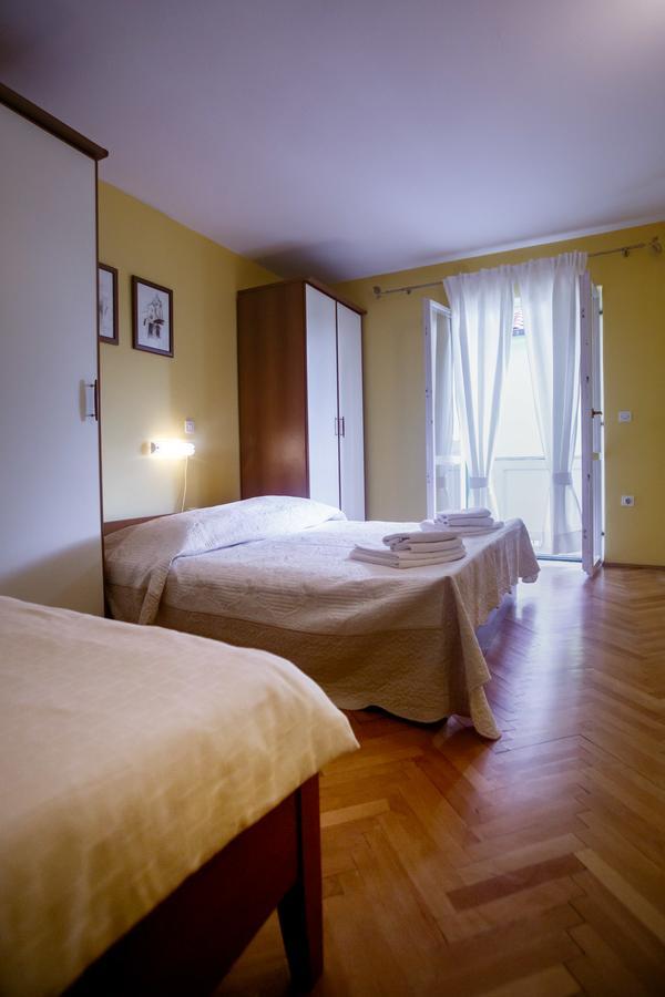 Lucija Apartment Kampor ภายนอก รูปภาพ