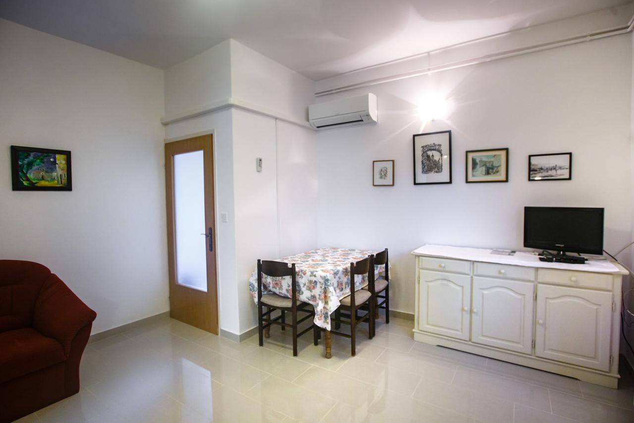 Lucija Apartment Kampor ภายนอก รูปภาพ